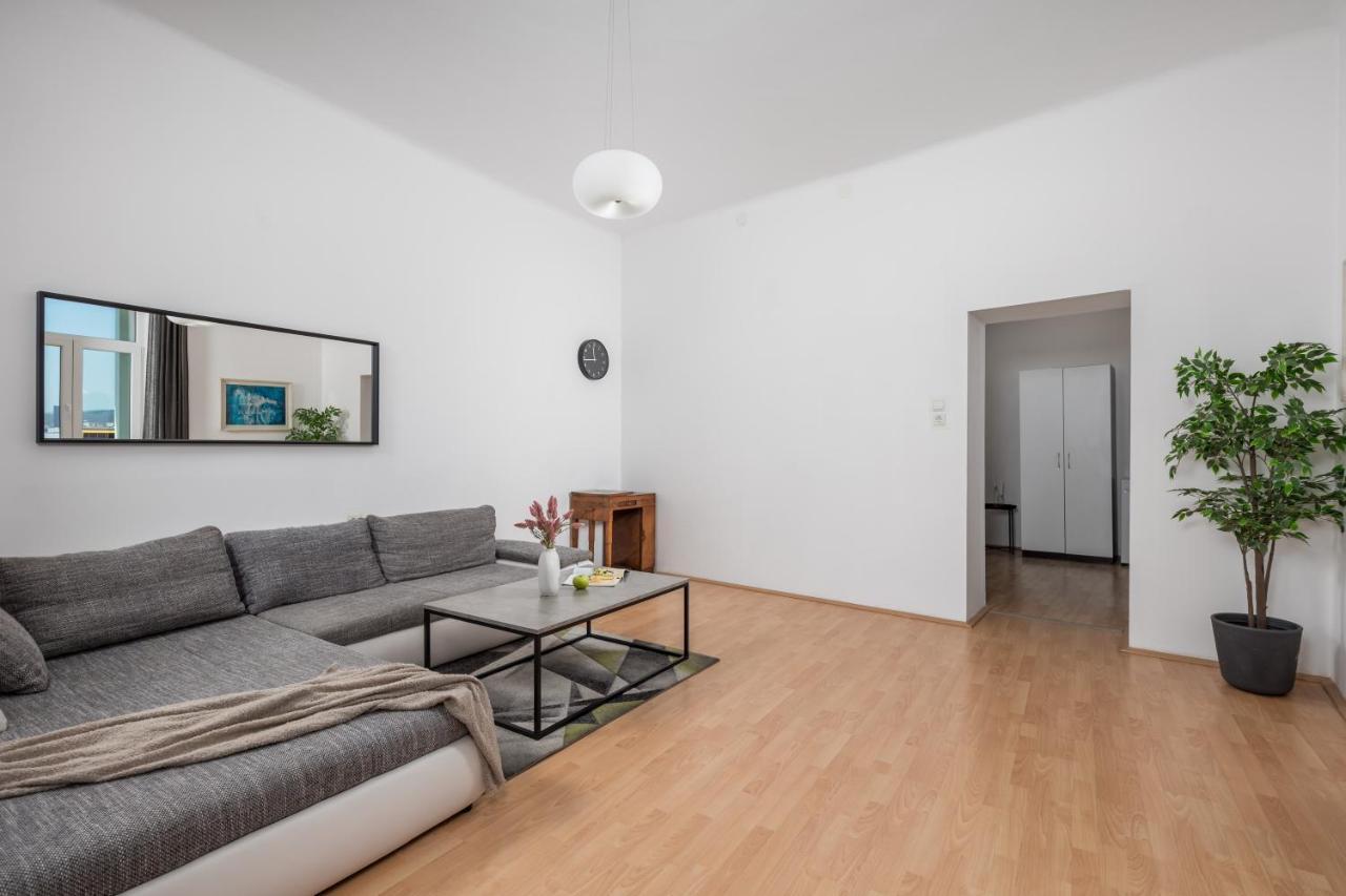 Step To The Sea Apartment Rijeka Buitenkant foto